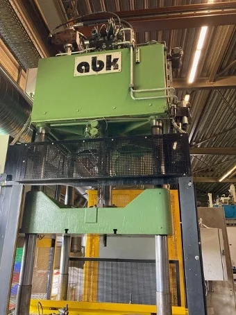 View 5 of ABK trimming press WE 680